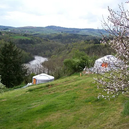 Yourtes La Ferme De La Source *