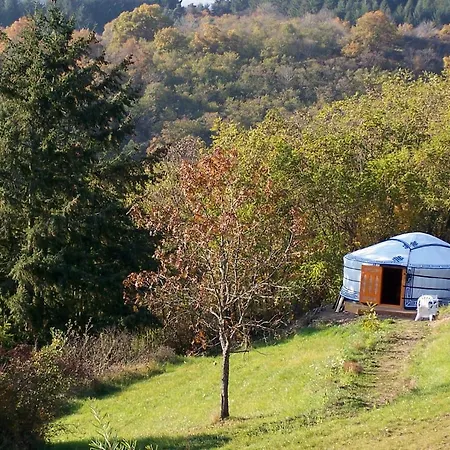 Yourtes La Ferme De La Source Saint-Jean-Saint-Maurice-sur-Loire